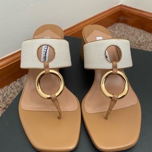 Aquazurra Firenze Ring Sandal
Size 35 (5) New